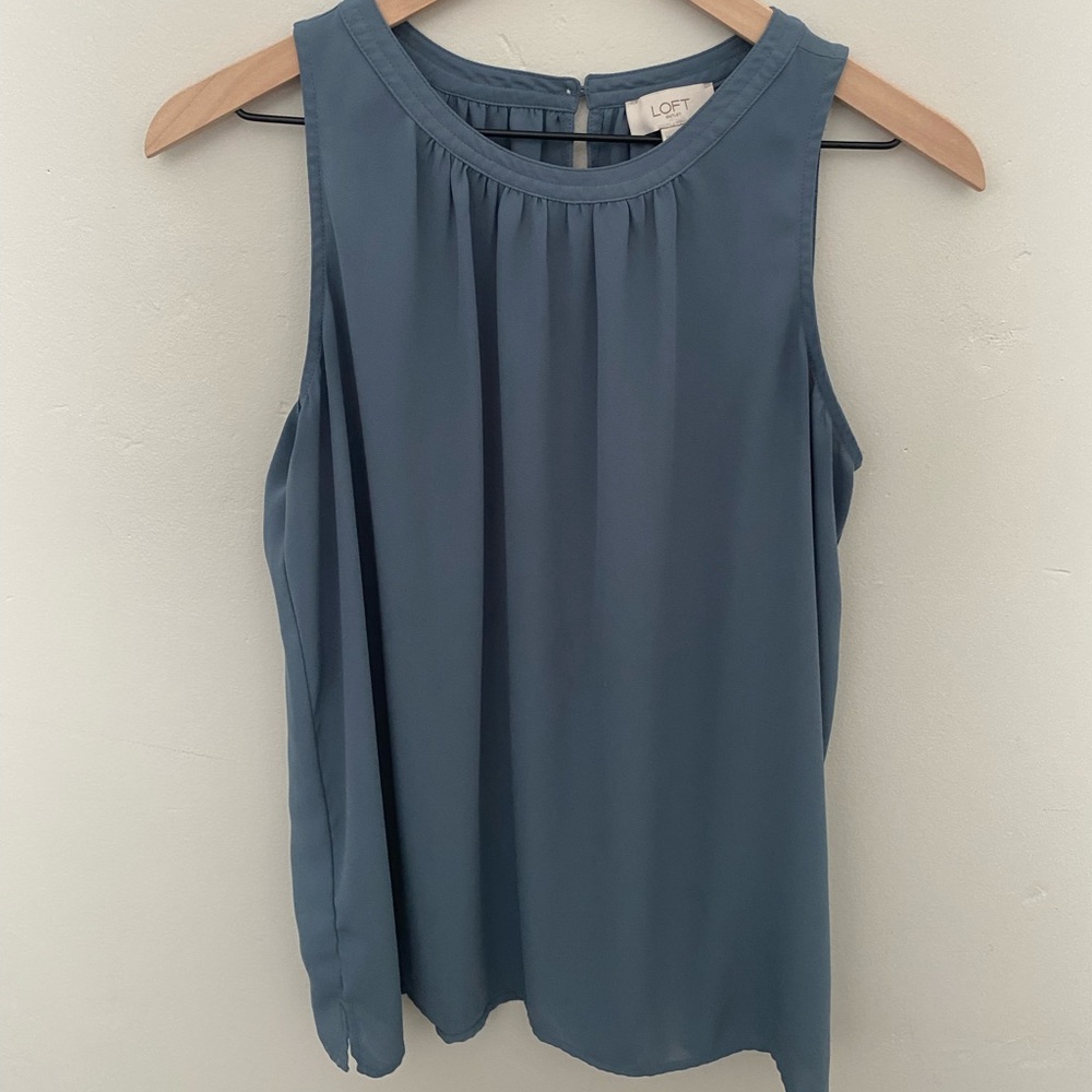 Loft Outlet Size M Sleeveless Top